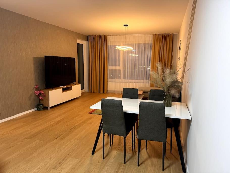 Apartmán Danubius 1805 Bratislava Exteriér fotografie
